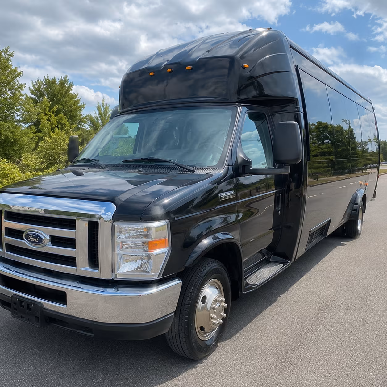 Pasadena Sporting Event Transportation